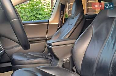 Лифтбек Tesla Model S 2014 в 