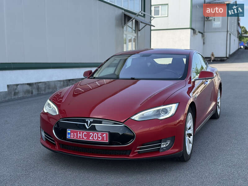 Лифтбек Tesla Model S 2014 в Виннице фото 6 Лифтбек Tesla Model S 2014 в Виннице