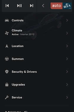 Лифтбек Tesla Model S 2015 в 