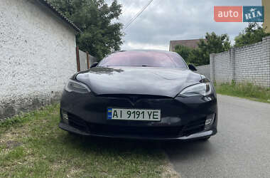 Лифтбек Tesla Model S 2016 в 