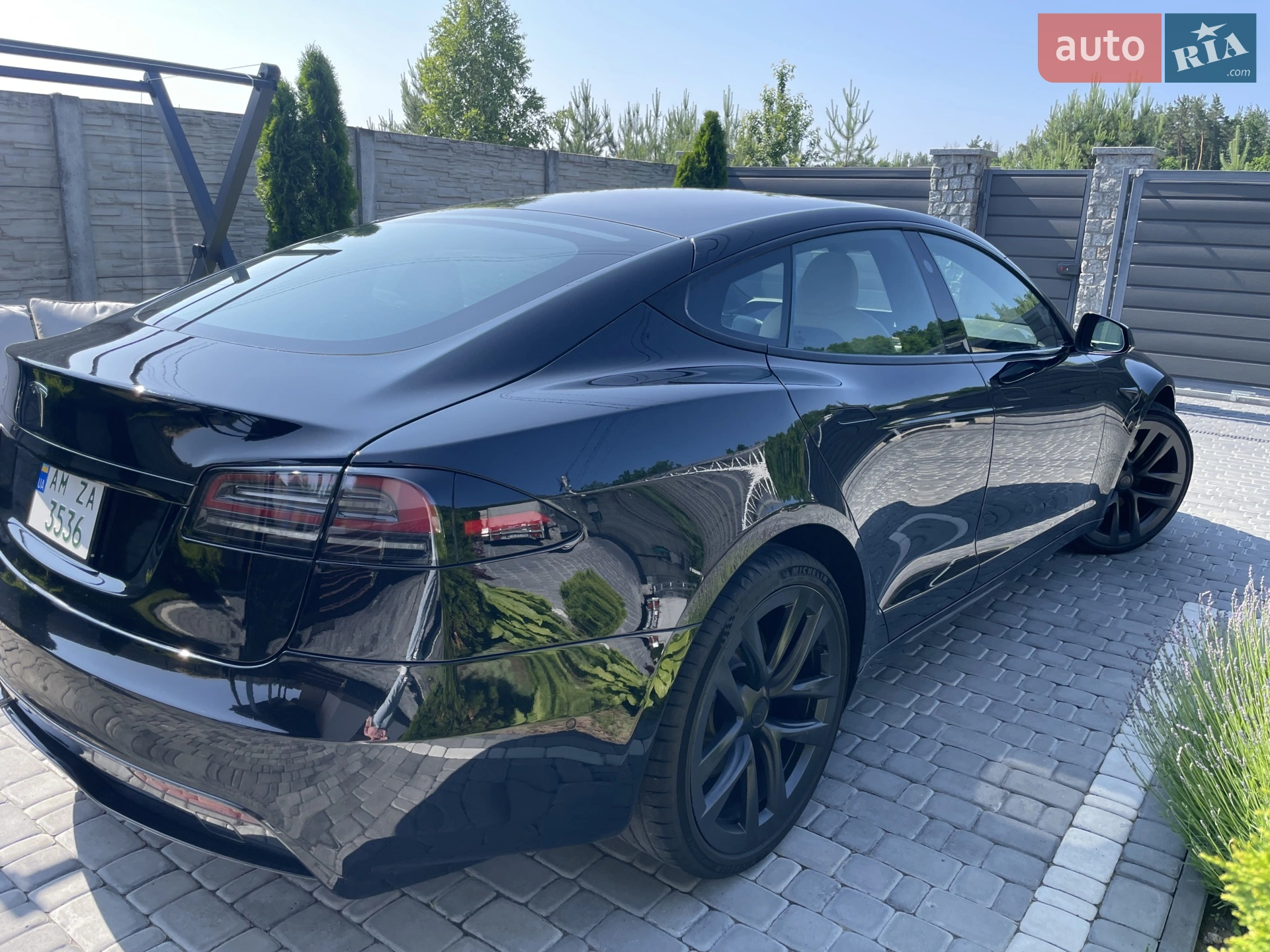 2022 Tesla Model S - мініатюра 10