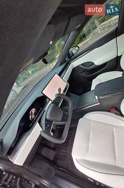 Лифтбек Tesla Model S 2021 в 