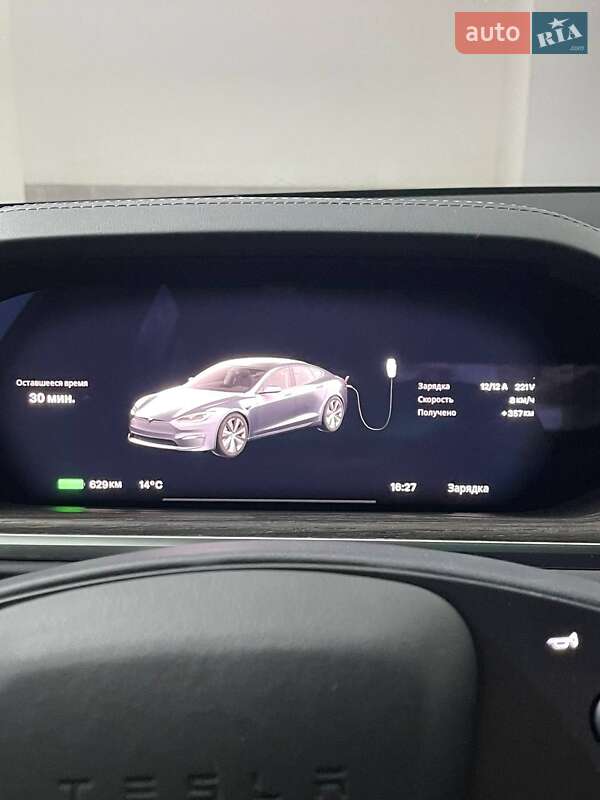 Лифтбек Tesla Model S 2022 в Ивано-Франковске