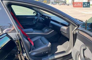 Лифтбек Tesla Model S 2021 в 