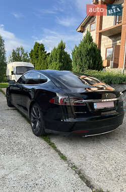 Ліфтбек Tesla Model S 2015 в 