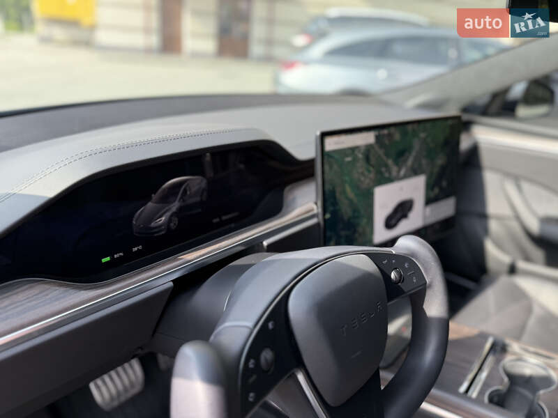 Лифтбек Tesla Model S 2022 в Шептицькому