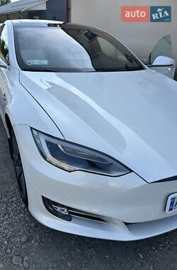 Лифтбек Tesla Model S 2017 в Надворной фото 4 Лифтбек Tesla Model S 2017 в Надворной