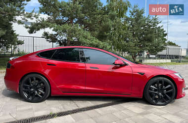 Лифтбек Tesla Model S 2018 в 