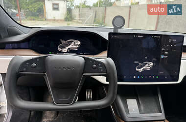 Лифтбек Tesla Model S 2021 в 