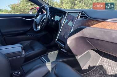 Лифтбек Tesla Model S 2016 в 