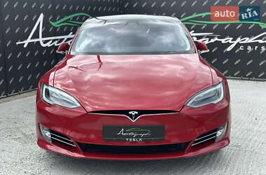 Лифтбек Tesla Model S 2018 в 