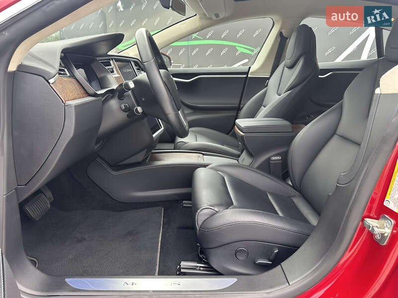 Ліфтбек Tesla Model S 2018 в Києві