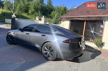 Лифтбек Tesla Model S 2022 в 