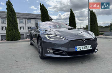 Ліфтбек Tesla Model S 2020 в Вінниці