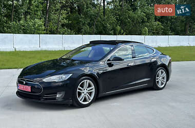 Ліфтбек Tesla Model S 2013 в Луцьку