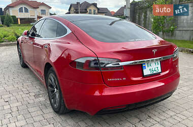 Лифтбек Tesla Model S 2017 в 