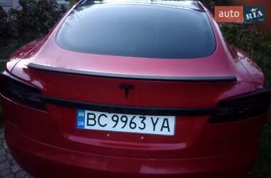 Ліфтбек Tesla Model S 2017 в 