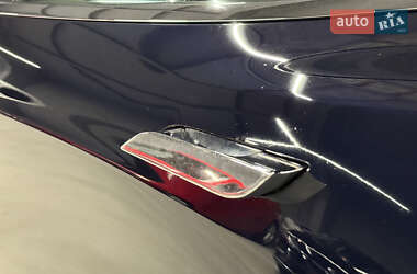 Лифтбек Tesla Model S 2014 в 