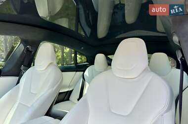 Лифтбек Tesla Model S 2018 в 