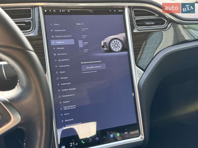 Лифтбек Tesla Model S 2016 в Днепре
