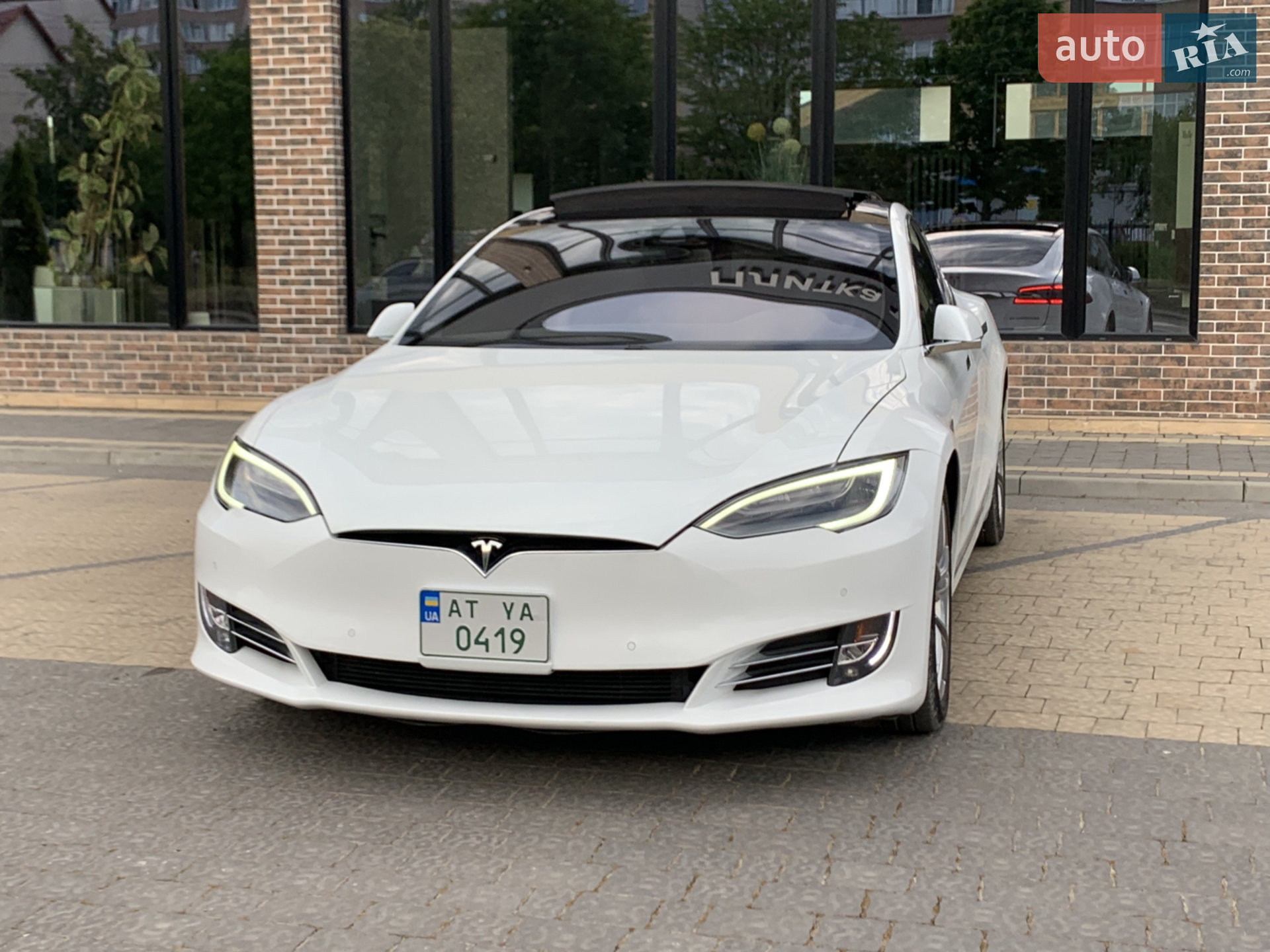 2016 Tesla Model S - мініатюра 9