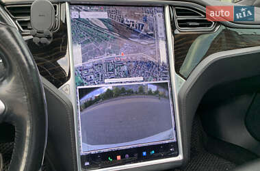 Ліфтбек Tesla Model S 2016 в 