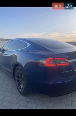 Лифтбек Tesla Model S 2018 в 