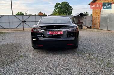 Лифтбек Tesla Model S 2018 в 