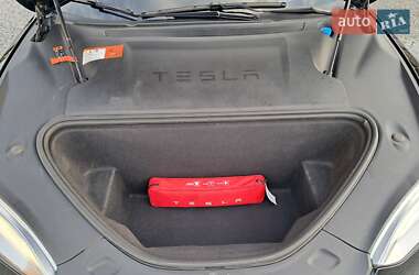 Лифтбек Tesla Model S 2018 в 