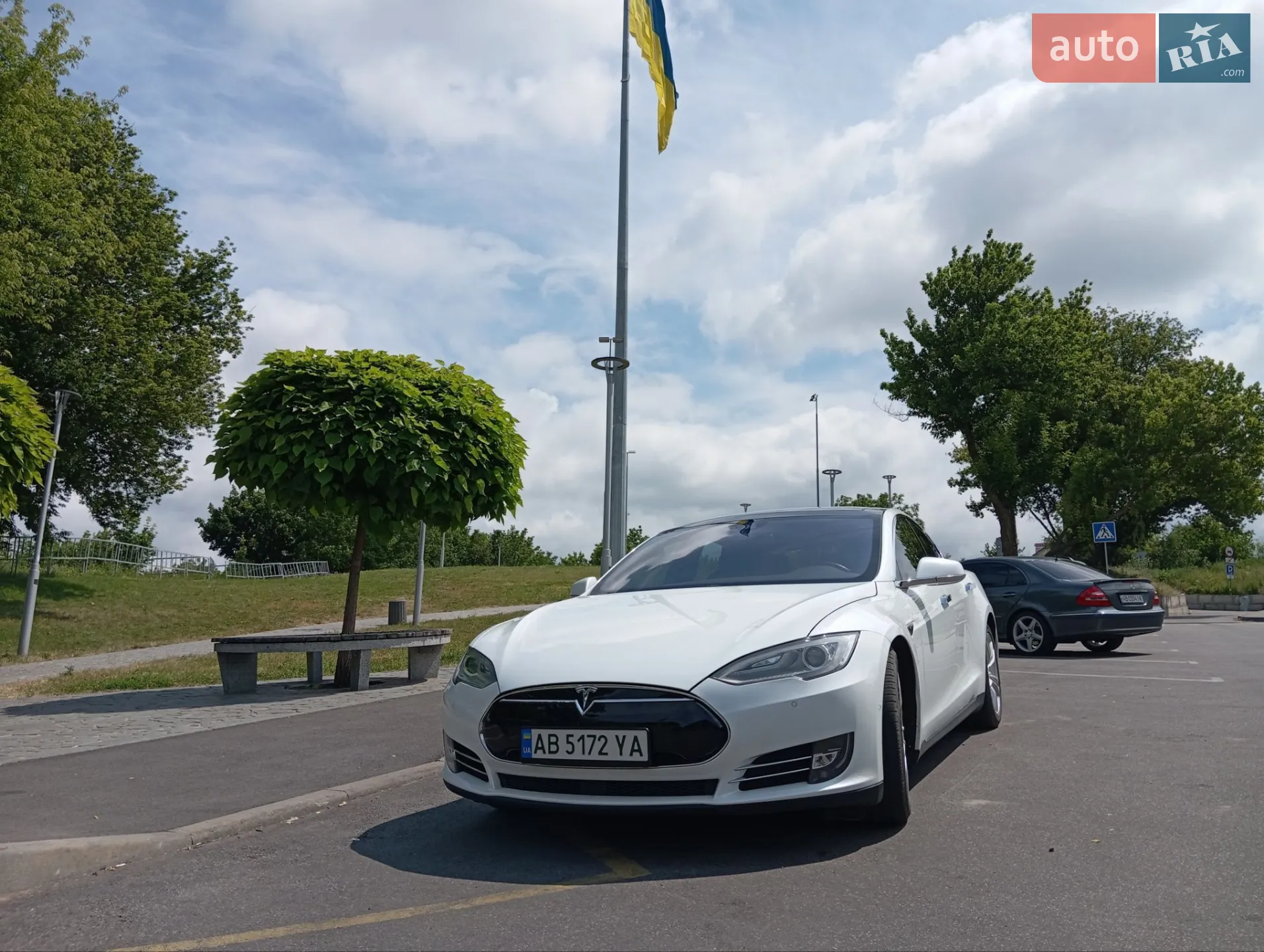 2015 Tesla Model S - мініатюра 7