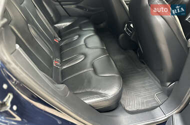 Ліфтбек Tesla Model S 2014 в 