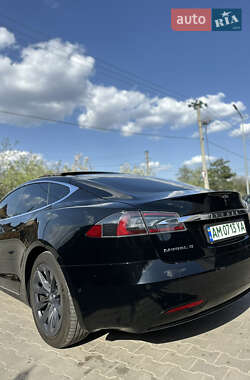 Лифтбек Tesla Model S 2018 в 