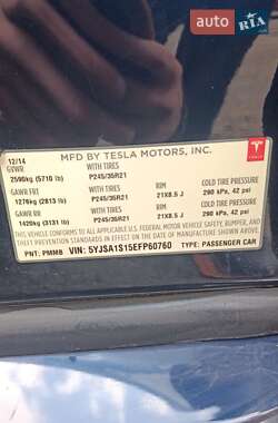 Лифтбек Tesla Model S 2014 в 