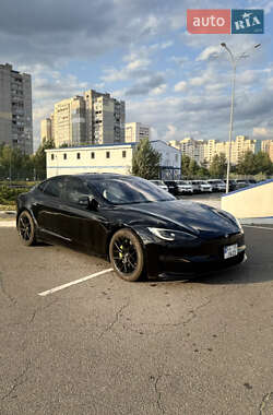 Лифтбек Tesla Model S 2022 в 