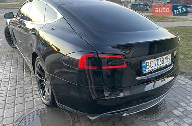 Ліфтбек Tesla Model S 2014 в 