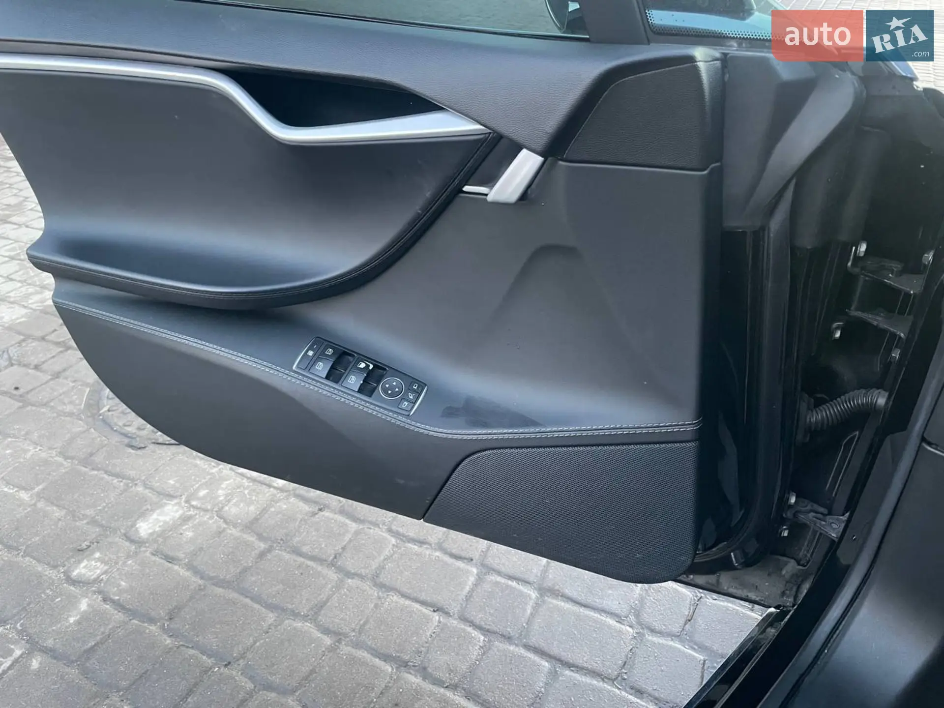 2014 Tesla Model S - мініатюра 100