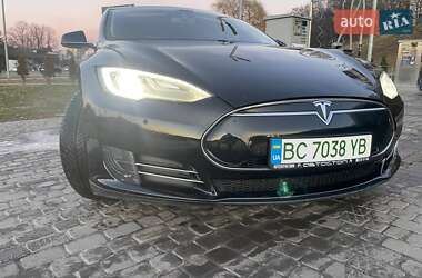Ліфтбек Tesla Model S 2014 в 
