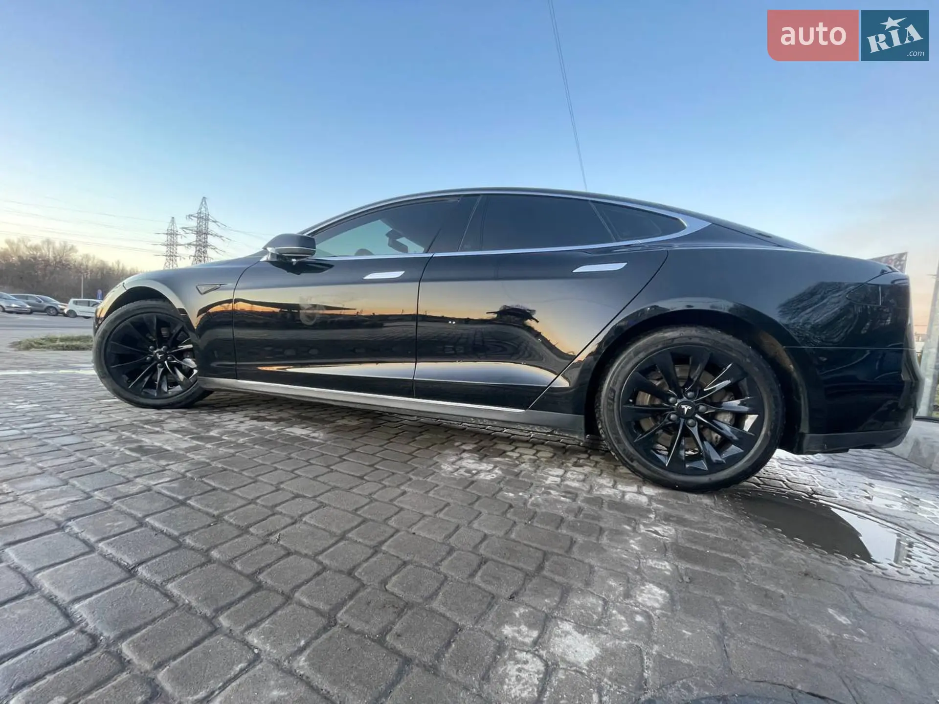 2014 Tesla Model S - мініатюра 3