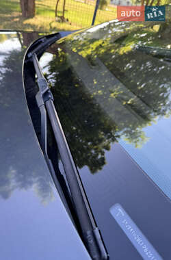 Лифтбек Tesla Model S 2014 в 