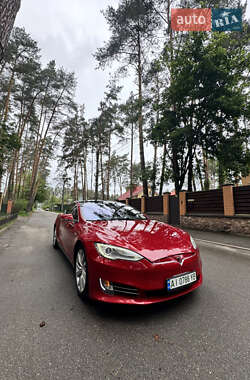 Лифтбек Tesla Model S 2014 в Киеве