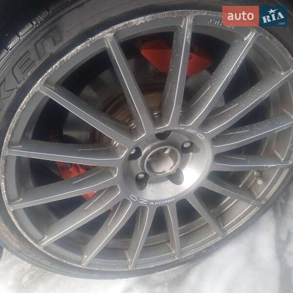 Лифтбек Tesla Model S 2014 в Фастове