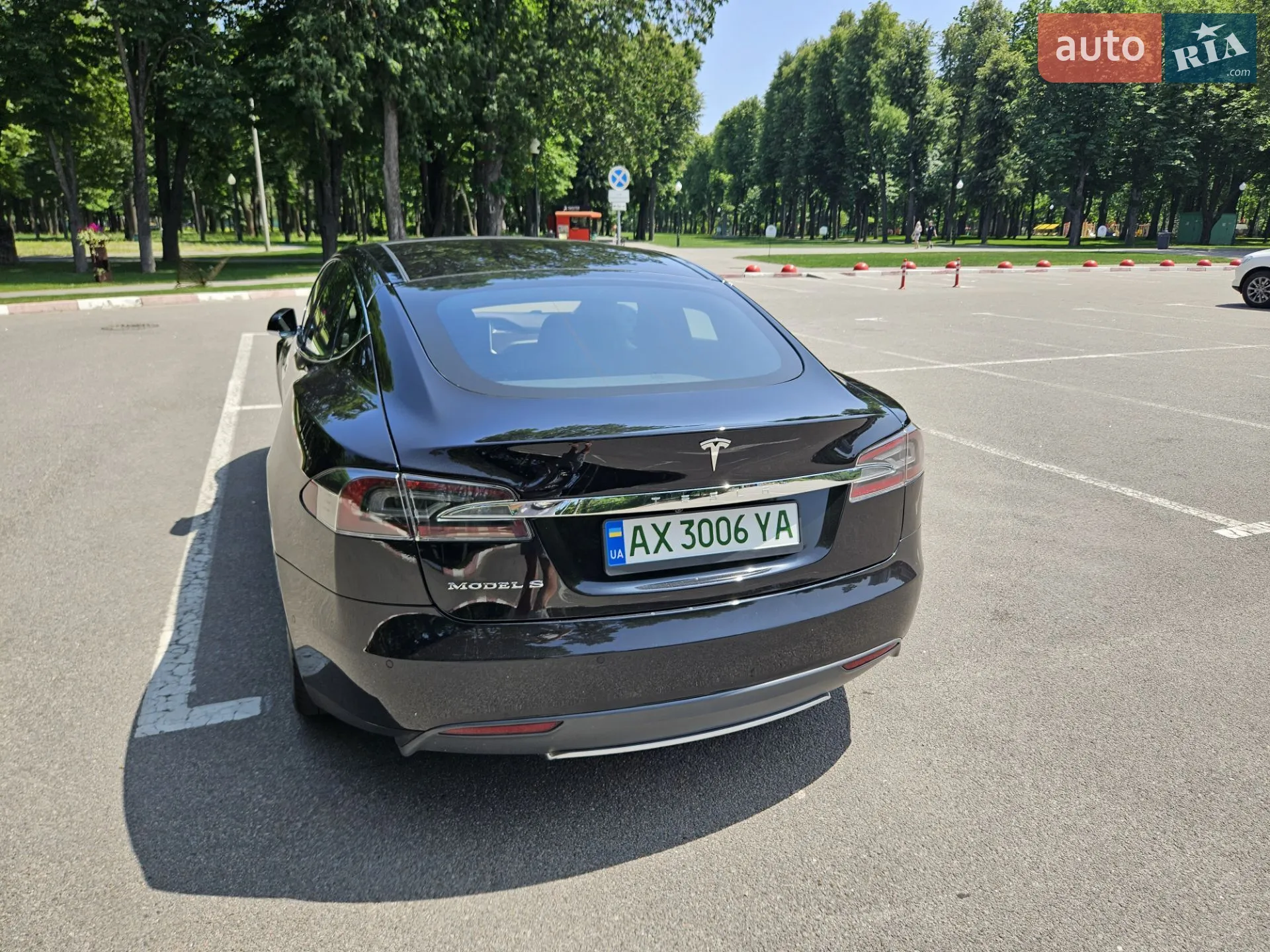 2015 Tesla Model S - мініатюра 10