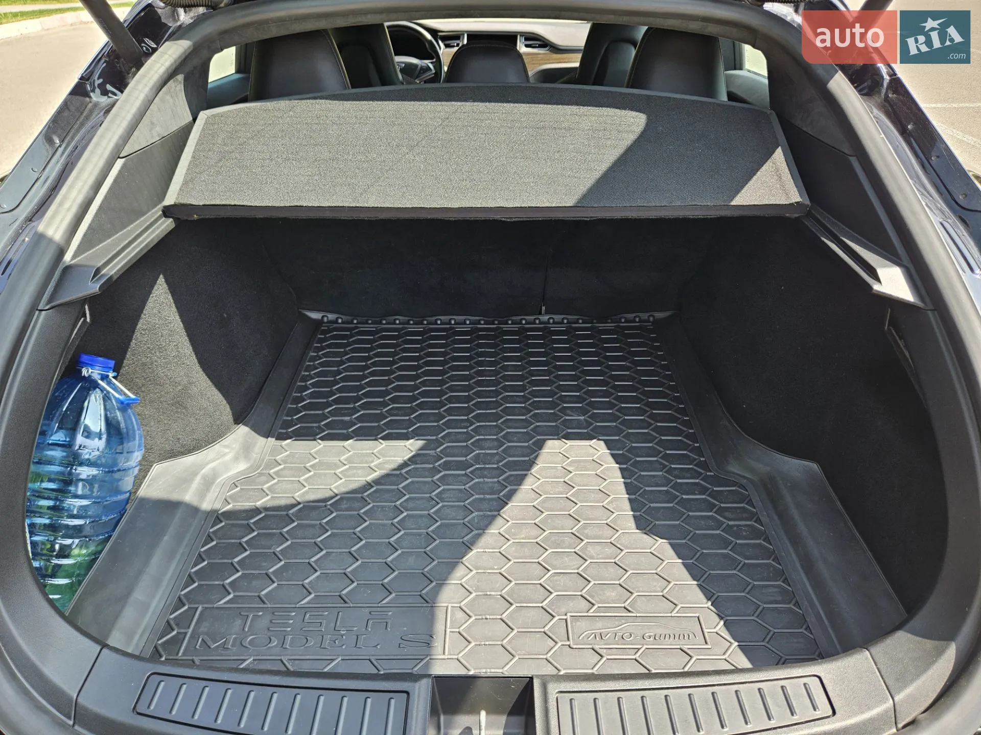 2015 Tesla Model S - мініатюра 27