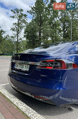Лифтбек Tesla Model S 2017 в 