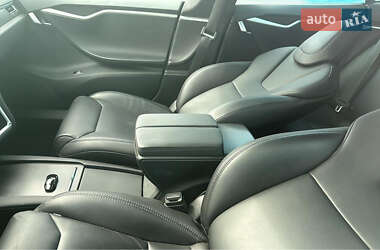 Лифтбек Tesla Model S 2018 в 