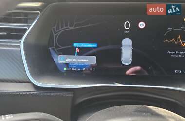 Лифтбек Tesla Model S 2017 в Ивано-Франковске