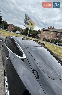 Лифтбек Tesla Model S 2018 в 