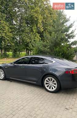 Ліфтбек Tesla Model S 2016 в 