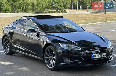 Ліфтбек Tesla Model S 2014 в Миколаєві