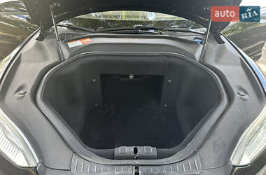 Лифтбек Tesla Model S 2014 в 